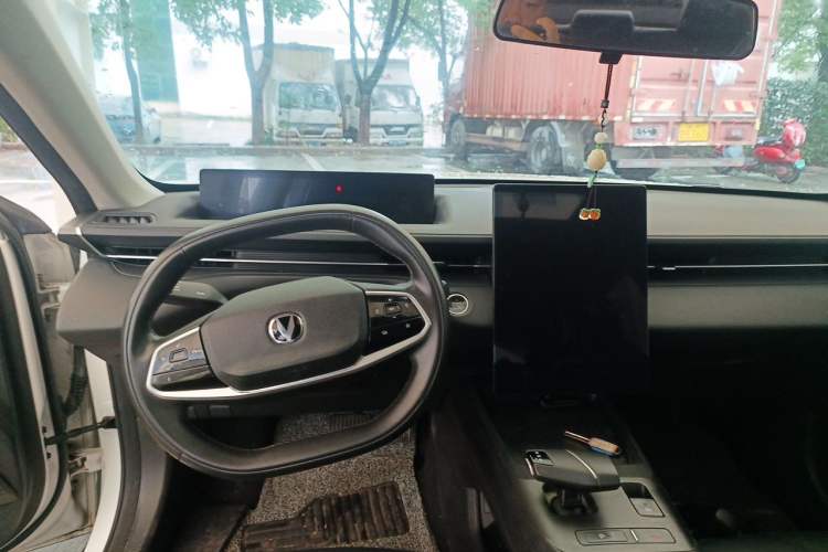Used CHANGAN Eado DD 2023 Blue Whale NE 1.5T GDI DCT Luxury Edition Interior 2