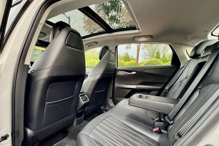 Used CHANGAN Eado DD 2023 Blue Whale NE 1.5T GDI DCT Flagship Model Interior 3