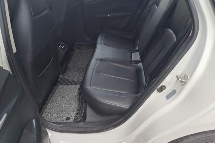 Used CHANGAN Eado DD 2023 Blue Whale NE 1.5T GDI DCT Prestige Model Interior 4