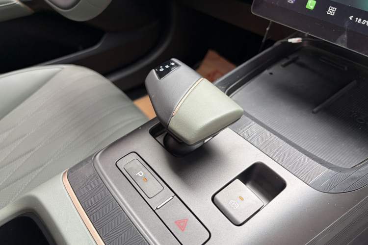 Used CHANGAN Eado DD 2023 Blue Whale NE 1.5T GDI DCT Navigation Model Interior 6