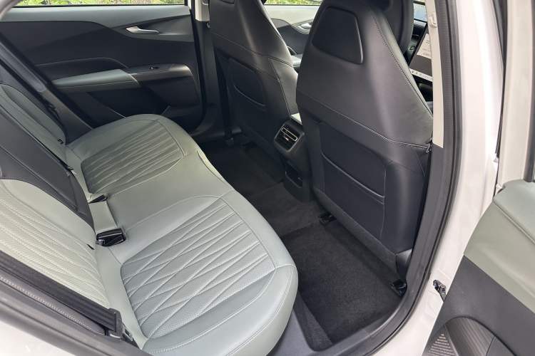 Used CHANGAN Eado DD 2023 Blue Whale NE 1.5T GDI DCT Flagship Model Interior 7