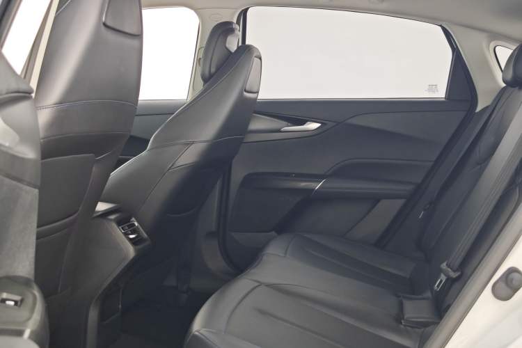 Used CHANGAN Eado DD 2023 Blue Whale NE 1.5T GDI DCT Luxury Edition Interior 7