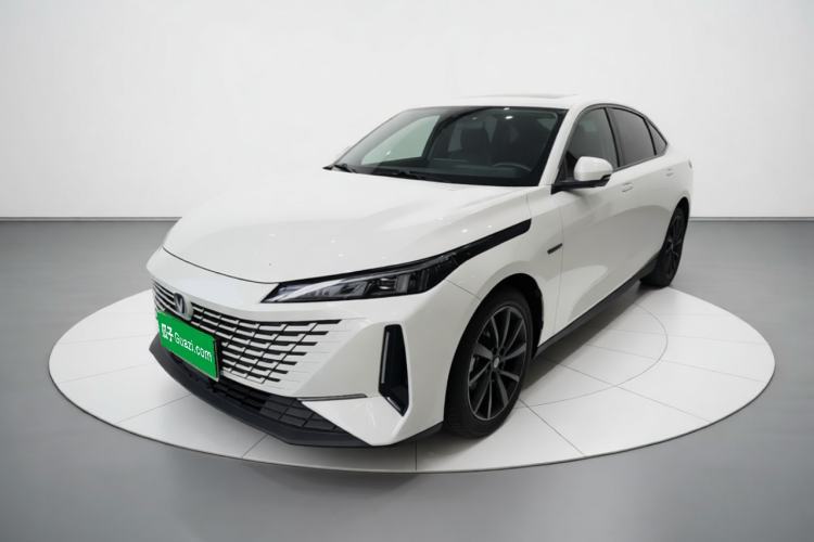 CHANGAN Eado DD 2023 Blue Whale NE 1.5T GDI DCT Navigation Model مستعملة Guazi used car, China used car export, Used car for sale, Used  cars, Cheapest cars for sale