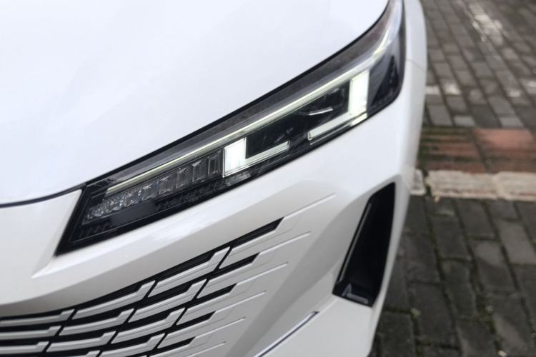 Used CHANGAN Eado DD 2023 Blue Whale NE 1.5T GDI DCT Flagship Model Left Front Headlight