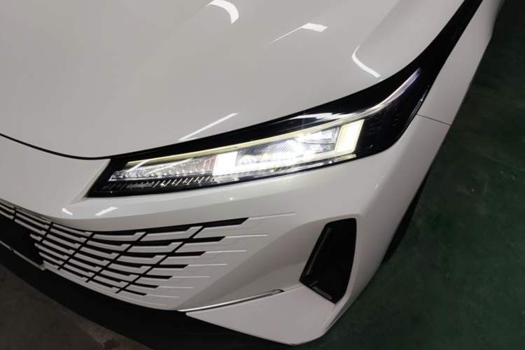 Used CHANGAN Eado DD 2023 Blue Whale NE 1.5T GDI DCT Enjoy Edition Left Front Headlight