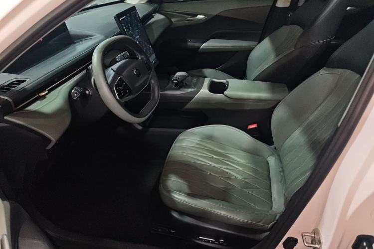 Used CHANGAN Eado DD 2023 Blue Whale NE 1.5T GDI DCT Navigation Model Left Front Seat
