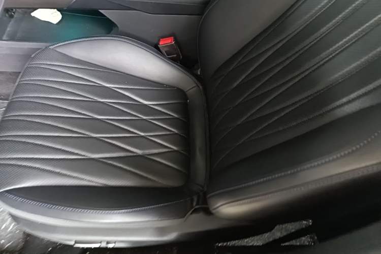 Used CHANGAN Eado DD 2023 Blue Whale NE 1.5T GDI DCT Flagship Model Left Front Seat