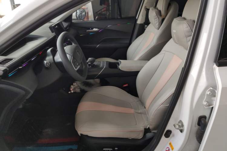 Used CHANGAN Eado DD 2023 Blue Whale NE 1.5T GDI DCT Navigation Model Left Front Seat