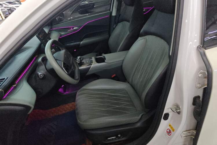 Used CHANGAN Eado DD 2023 Blue Whale NE 1.5T GDI DCT Navigation Model Left Front Seat