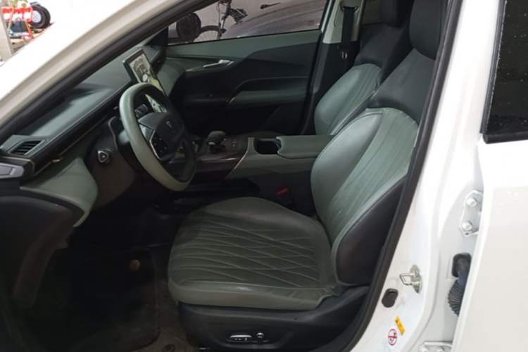 Used CHANGAN Eado DD 2023 Blue Whale NE 1.5T GDI DCT Navigation Model Left Front Seat