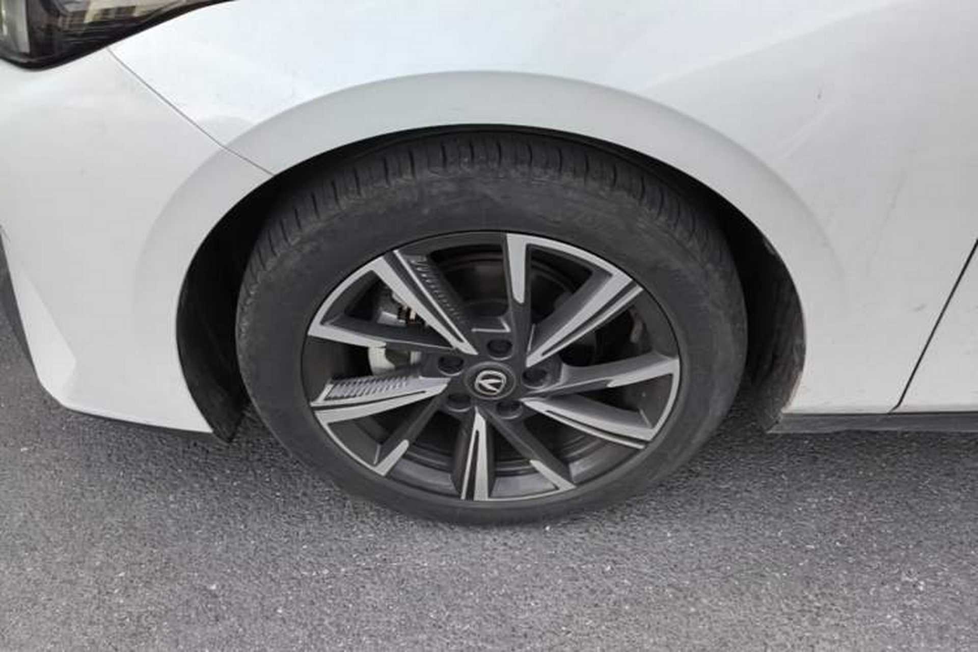 Used CHANGAN Eado DD 2023 Blue Whale NE 1.5T GDI DCT Navigation Model Left Front Wheel Hub