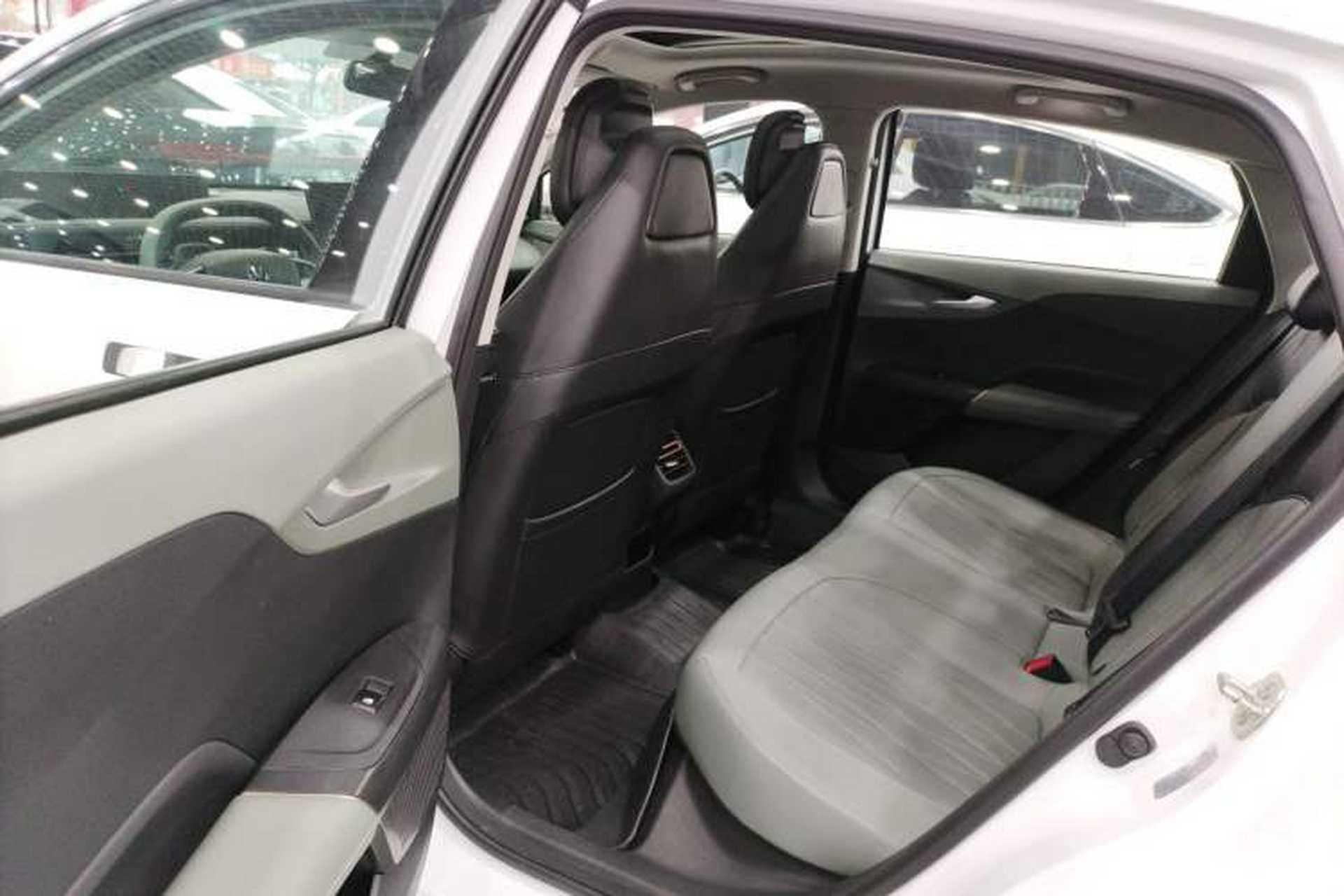 Used CHANGAN Eado DD 2023 Blue Whale NE 1.5T GDI DCT Navigation Model Left Rear Seat