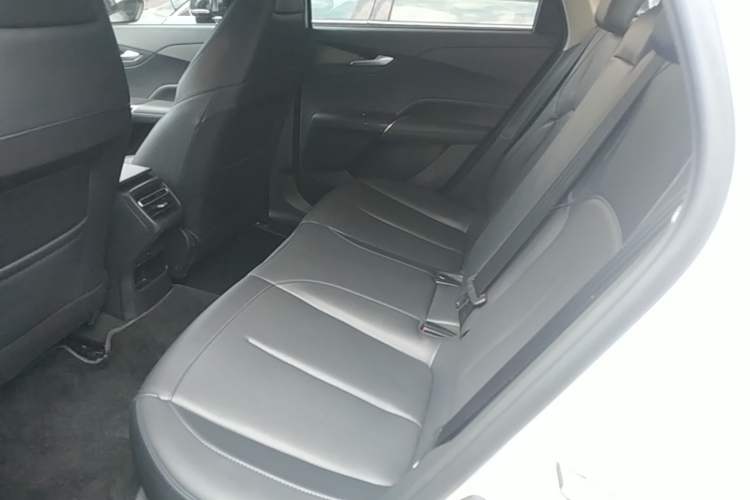 Used CHANGAN Eado DD 2023 Blue Whale NE 1.5T GDI DCT Luxury Edition Left Rear Seat
