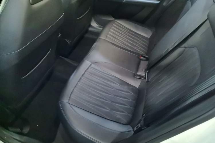 Used CHANGAN Eado DD 2023 Blue Whale NE 1.5T GDI DCT Navigation Model Left Rear Seat