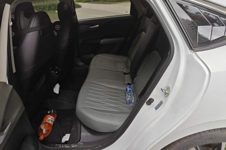 Used CHANGAN Eado DD 2023 Blue Whale NE 1.5T GDI DCT Navigation Model Left Rear Seat