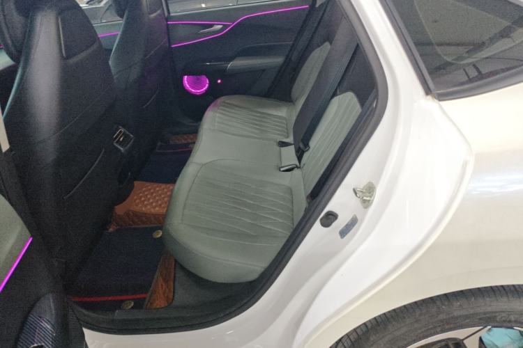 Used CHANGAN Eado DD 2023 Blue Whale NE 1.5T GDI DCT Navigation Model Left Rear Seat