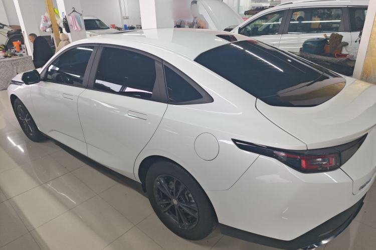 Used CHANGAN Eado DD 2023 Blue Whale NE 1.5T GDI DCT Luxury Edition Left Side