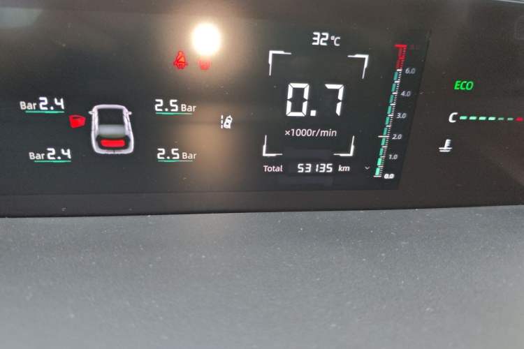 Used CHANGAN Eado DD 2023 Blue Whale NE 1.5T GDI DCT Navigation Model Odometer Close Up