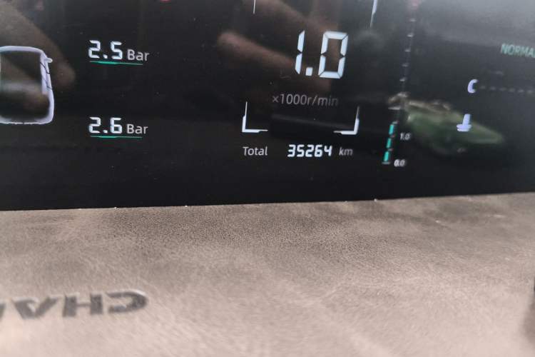 Used CHANGAN Eado DD 2023 Blue Whale NE 1.5T GDI DCT Navigation Model Odometer Close Up