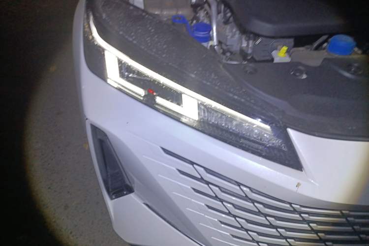 Used CHANGAN Eado DD 2023 Blue Whale NE 1.5T GDI DCT Luxury Edition Right Front Headlight