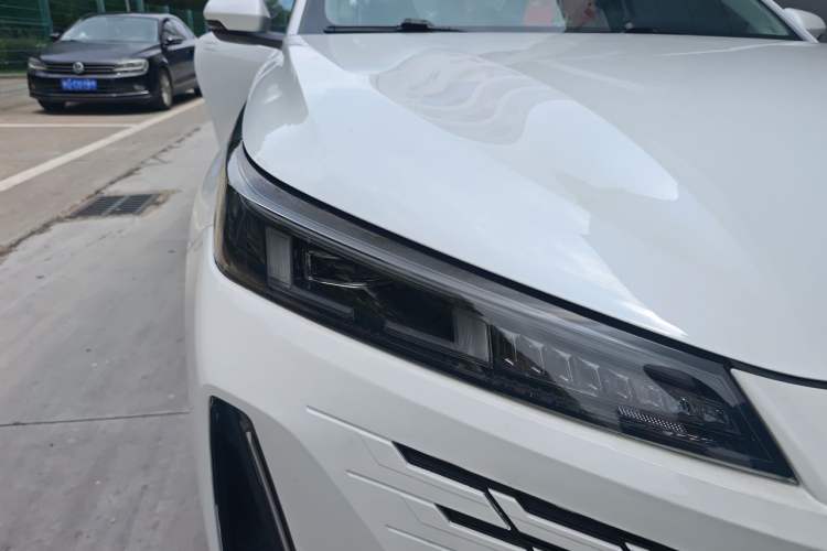 Used CHANGAN Eado DD 2023 Blue Whale NE 1.5T GDI DCT Enjoy Edition Right Front Headlight