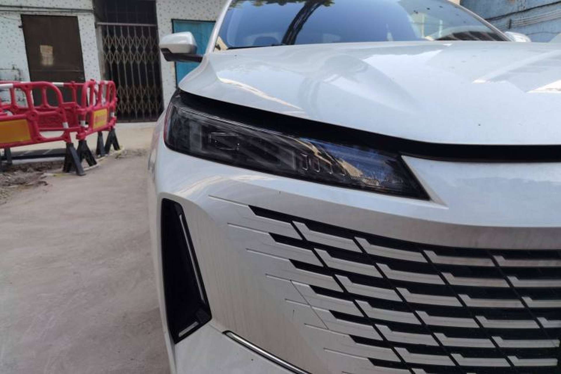 Used CHANGAN Eado DD 2023 Blue Whale NE 1.5T GDI DCT Luxury Edition Right Front Headlight