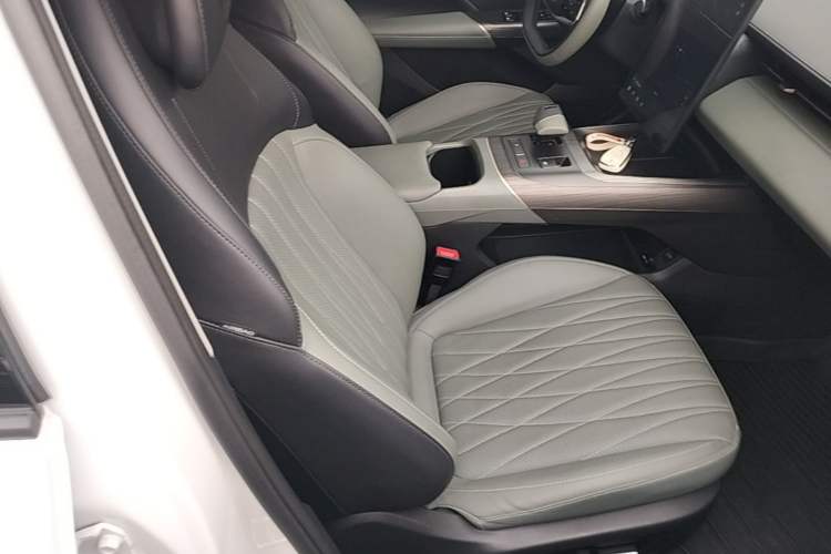 Used CHANGAN Eado DD 2023 Blue Whale NE 1.5T GDI DCT Flagship Model Right Front Seat