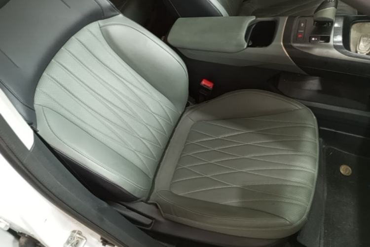 Used CHANGAN Eado DD 2023 Blue Whale NE 1.5T GDI DCT Navigation Model Right Front Seat