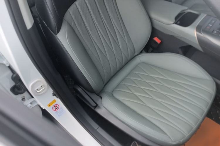 Used CHANGAN Eado DD 2023 Blue Whale NE 1.5T GDI DCT Navigation Model Right Front Seat