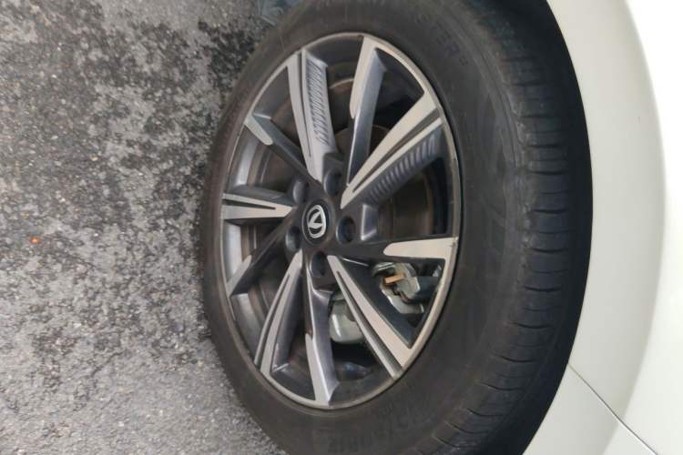 Used CHANGAN Eado DD 2023 Blue Whale NE 1.5T GDI DCT Navigation Model Right Front Wheel Hub