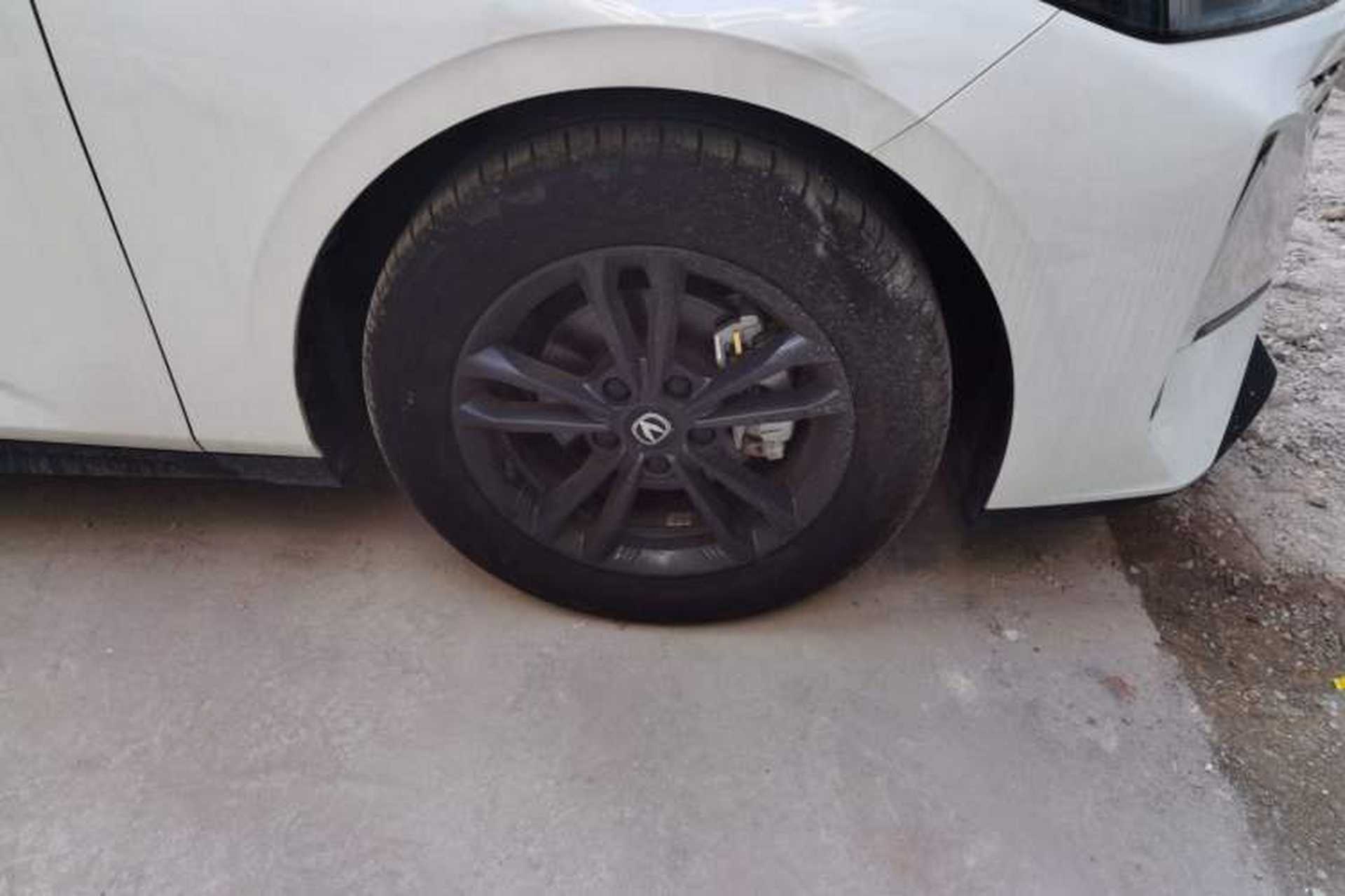 Used CHANGAN Eado DD 2023 Blue Whale NE 1.5T GDI DCT Luxury Edition Right Front Wheel Hub