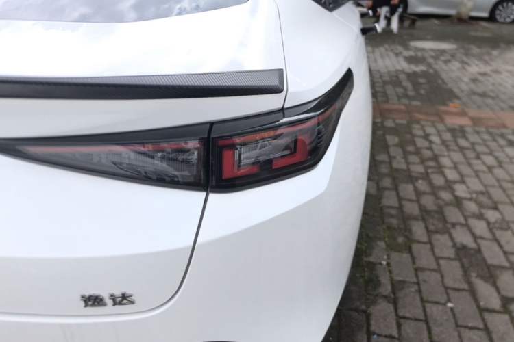 Used CHANGAN Eado DD 2023 Blue Whale NE 1.5T GDI DCT Flagship Model Right Rear Taillight