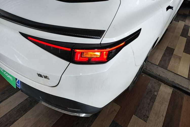 Used CHANGAN Eado DD 2023 Blue Whale NE 1.5T GDI DCT Flagship Model Right Rear Taillight