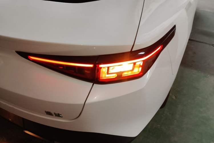Used CHANGAN Eado DD 2023 Blue Whale NE 1.5T GDI DCT Enjoy Edition Right Rear Taillight