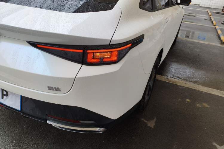 Used CHANGAN Eado DD 2023 Blue Whale NE 1.5T GDI DCT Luxury Edition Right Rear Taillight
