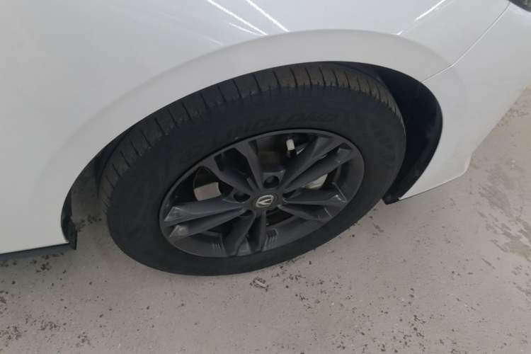 Used CHANGAN Eado DD 2023 Blue Whale NE 1.5T GDI DCT Luxury Edition Right Rear Wheel Hub