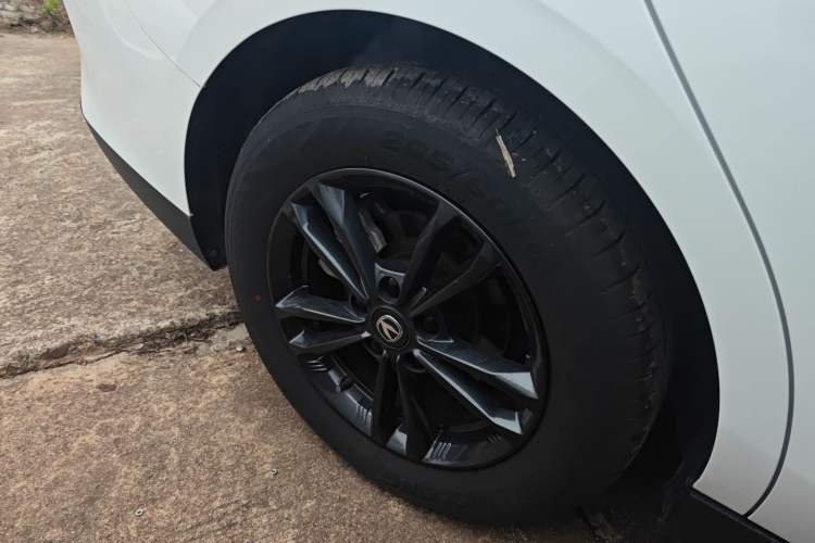 Used CHANGAN Eado DD 2023 Blue Whale NE 1.5T GDI DCT Luxury Edition Right Rear Wheel Hub