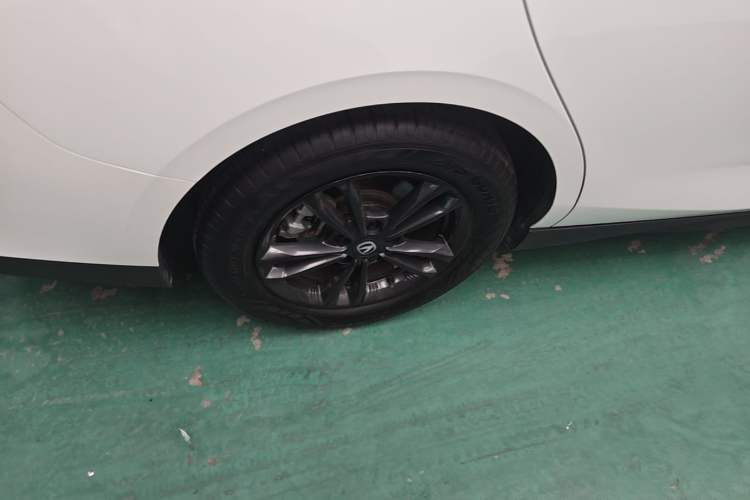 Used CHANGAN Eado DD 2023 Blue Whale NE 1.5T GDI DCT Luxury Edition Right Rear Wheel Hub