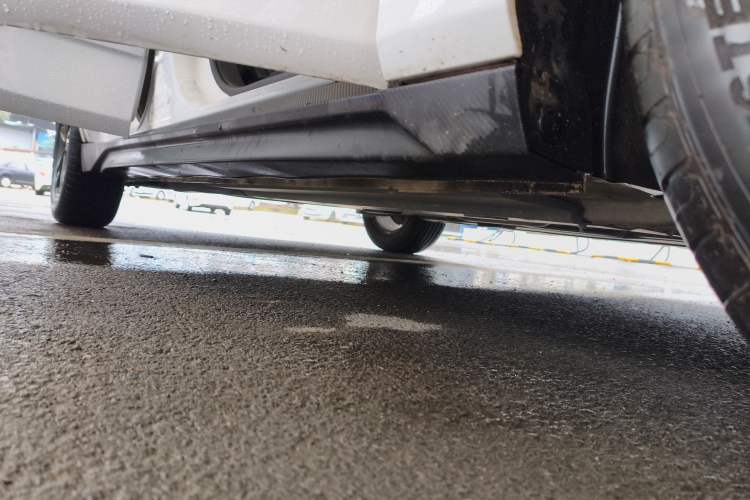 Used CHANGAN Eado DD 2023 Blue Whale NE 1.5T GDI DCT Luxury Edition Right Side Sill