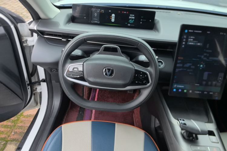 Used CHANGAN Eado DD 2023 Blue Whale NE 1.5T GDI DCT Flagship Model Steering Wheel