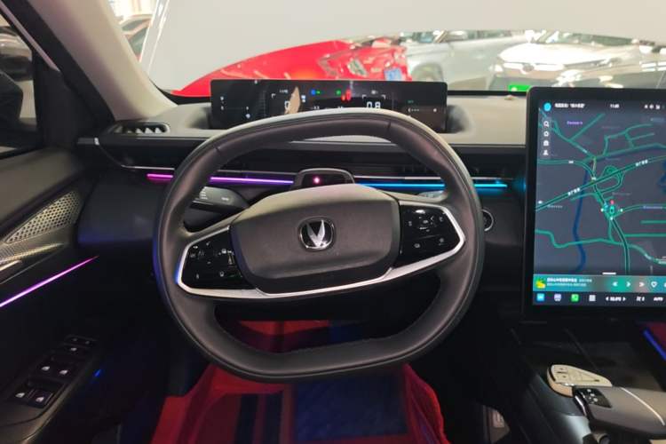 Used CHANGAN Eado DD 2023 Blue Whale NE 1.5T GDI DCT Navigation Model Steering Wheel