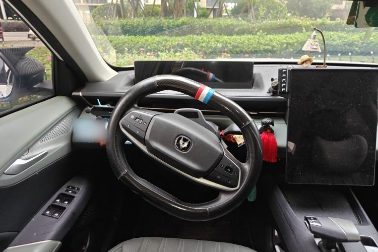Used CHANGAN Eado DD 2023 Blue Whale NE 1.5T GDI DCT Navigation Model Steering Wheel