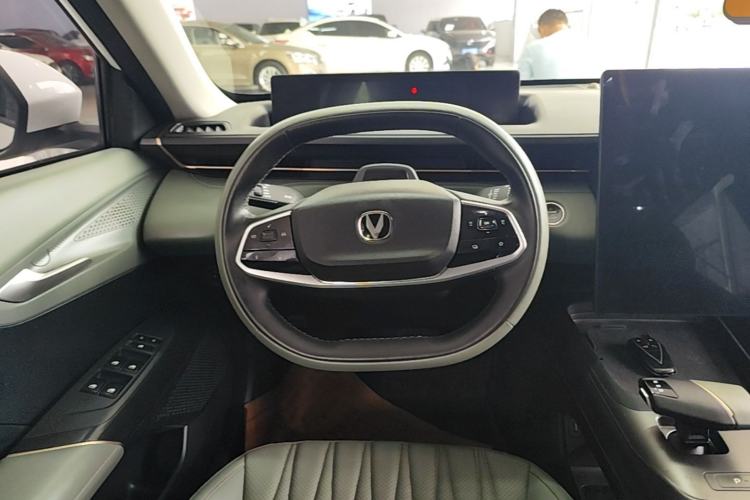 Used CHANGAN Eado DD 2023 Blue Whale NE 1.5T GDI DCT Navigation Model Steering Wheel