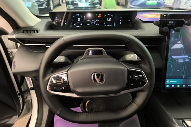 Used CHANGAN Eado DD 2023 Blue Whale NE 1.5T GDI DCT Navigation Model Steering Wheel