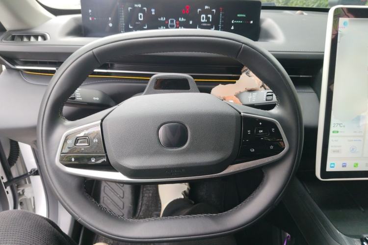 Used CHANGAN Eado DD 2023 Blue Whale NE 1.5T GDI DCT Navigation Model Steering Wheel