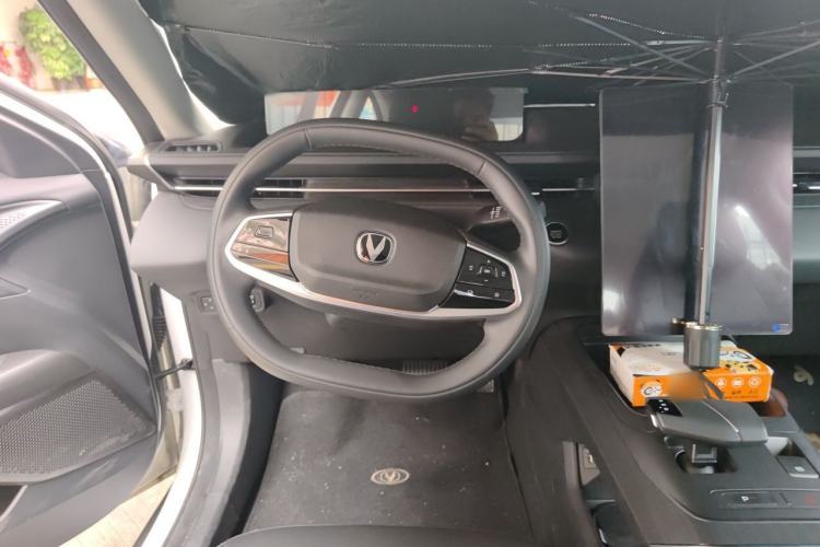 Used CHANGAN Eado DD 2023 Blue Whale NE 1.5T GDI DCT Prestige Model Steering Wheel