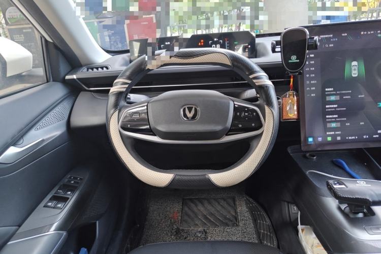 Used CHANGAN Eado DD 2023 Blue Whale NE 1.5T GDI DCT Prestige Model Steering Wheel