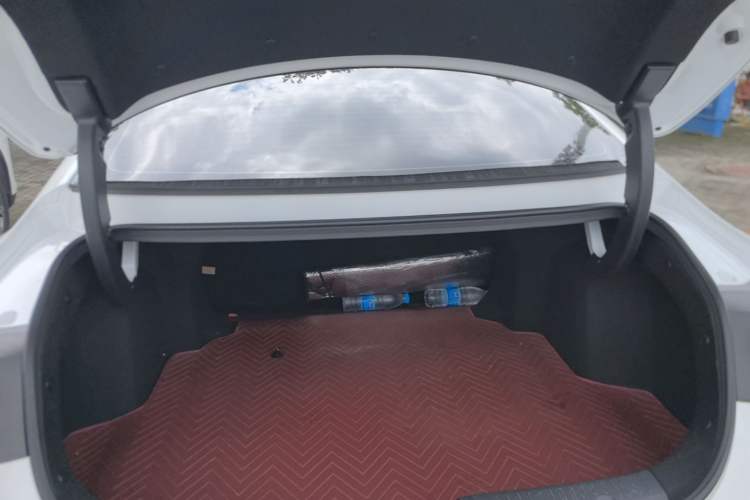 Used CHANGAN Eado DD 2023 Blue Whale NE 1.5T GDI DCT Flagship Model Trunk