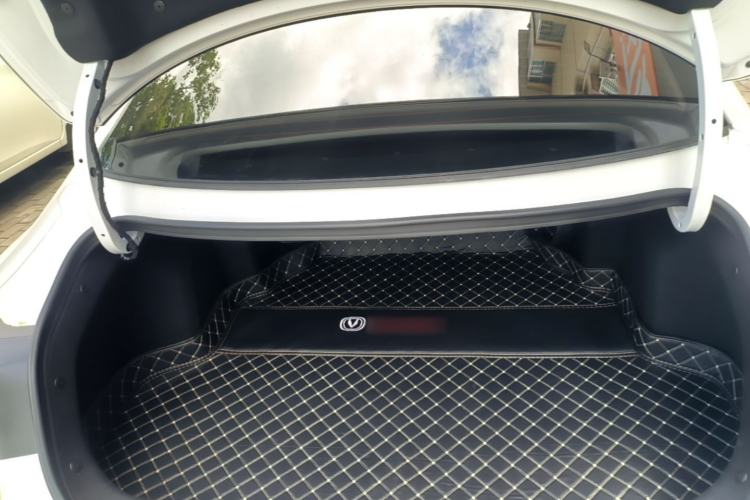 Used CHANGAN Eado DD 2023 Blue Whale NE 1.5T GDI DCT Luxury Edition Trunk
