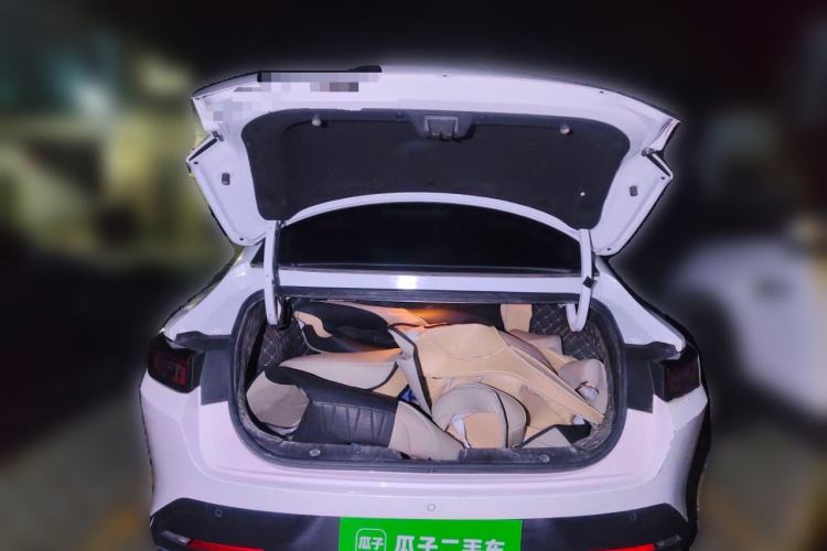 Used CHANGAN Eado DD 2023 Blue Whale NE 1.5T GDI DCT Luxury Edition Trunk